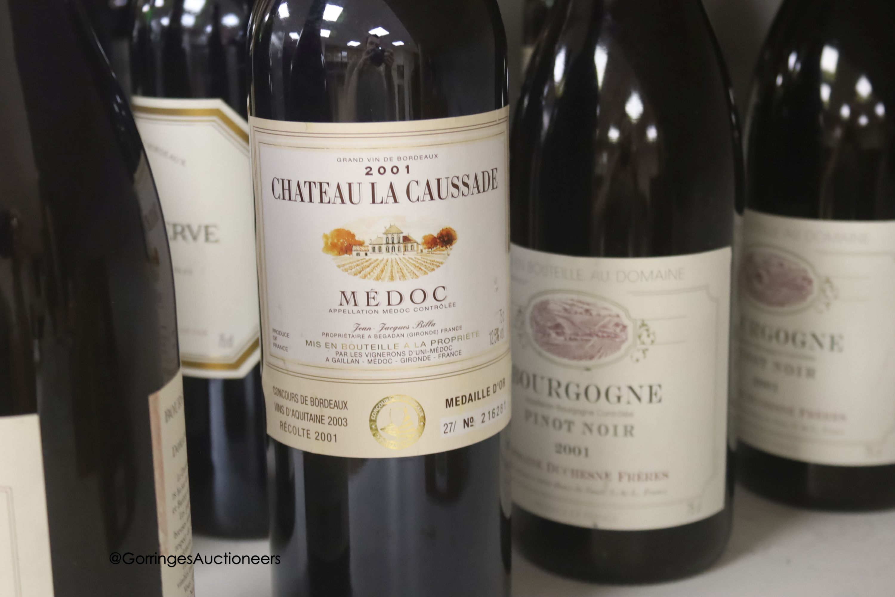 Sixteen assorted red wines including five bottles of Les Couronnes, Saint Emilion Grand Cru 1979